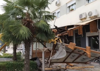 VIDEO / Rama publikon pamje nga prishja e ndërtimeve pa leje në Shkodër