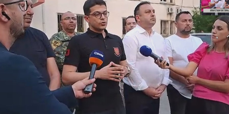 Situata alarmante me zjarret, Vengu: Po blejmë dy avionë! Ministri Hoxha: Janë shtuar zjarrvëniet e qëllimshme