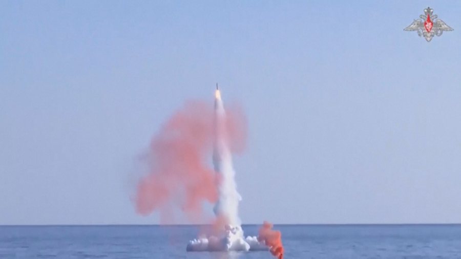 Marrëveshje e re me SHBA, përse Putin flet për armët bërthamore para takimit me Trump?