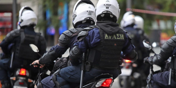 Goditet banda, ishte nën mburojën e Policisë! Kush janë dy vëllezërit që drejtonin ‘zinxhirin’…
