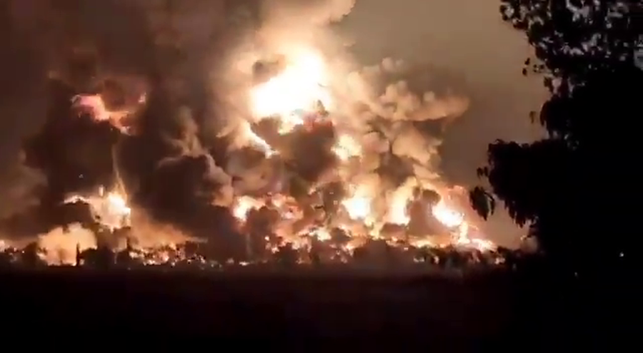 Shpërthen në flakë rafineria ruse, dronët ukrainas ndërmarrin sulmin e radhës