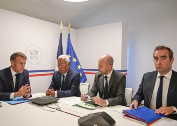 Videokonferenca, Macron: Trump theksoi se çdo marrëveshje territoriale do bëhet vetëm me pëlqimin e Kievit