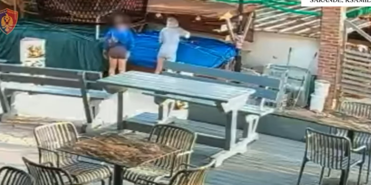 VIDEO / Turistet italiane kapen ‘mat’ duke vjedhur në Ksamil, Policia publikon pamjet
