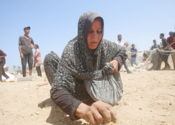 Zyrtari i lartë i OKB: Gaza është kthyer në ferr, njerëzit po vriten përmes bombardimeve dhe urisë