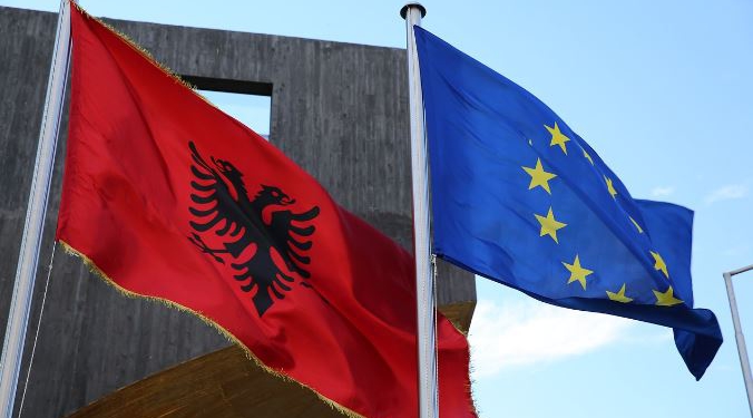 Qeveria përditëson sanksionet ndërkombëtare kundër terrorizmit, reflektohen 4 vendimet e reja të BE-së