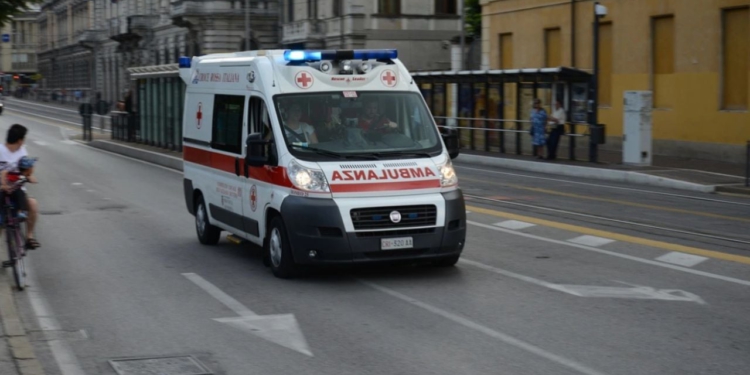 Tragjike në Itali! Furgoni shtyp djalin 2-vjeçar, shoferi nuk e dinte se çfarë kishte bërë derisa u njoftua nga policia