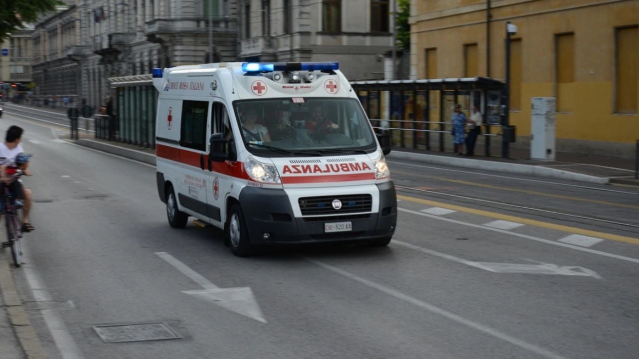 Tragjike në Itali! Furgoni shtyp djalin 2-vjeçar, shoferi nuk e dinte se çfarë kishte bërë derisa u njoftua nga policia