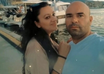 Vrasja e 36-vjeçares në Greqi: Djali e ndoqi të atin nga pas, viktima vdiq në krahët e vajzës