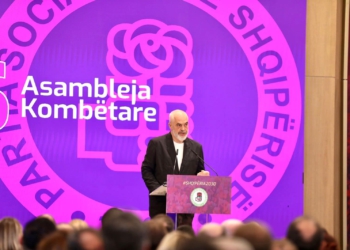 Asambleja ende pa një datë, Rama mban në ankth socialistët për qeverinë e re