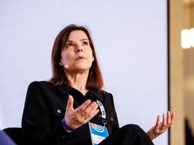 Kush është Emma Tucker, kryeredaktorja e Wall Street Journal që e bëri Trumpin të dridhej?