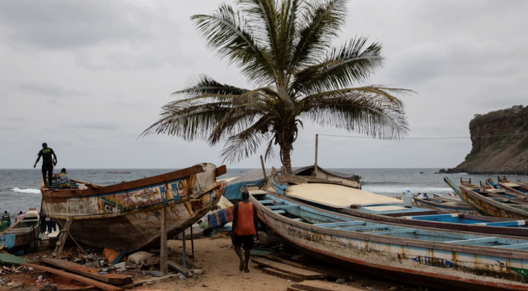 Fundoset varka me emigrantë në brigjet e Spanjës, rreth 70 viktima dhe dhjetëra të zhdukur
