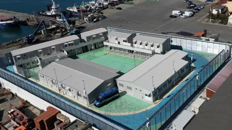 Qeveria italiane shtyn BE-në për emigrantët, por mbetet dilema e “vendeve të sigurta”