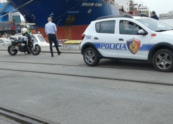 Tentoi të fuste në Shqipëri makinën  e vjedhur në Itali, arrestohet italiani në portin e Durrësit