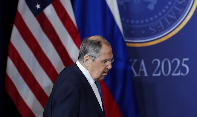 Rusia pro negociatave, Lavrov: Nuk duam territore, por mbrojtjen e rusëve që jetojnë atje