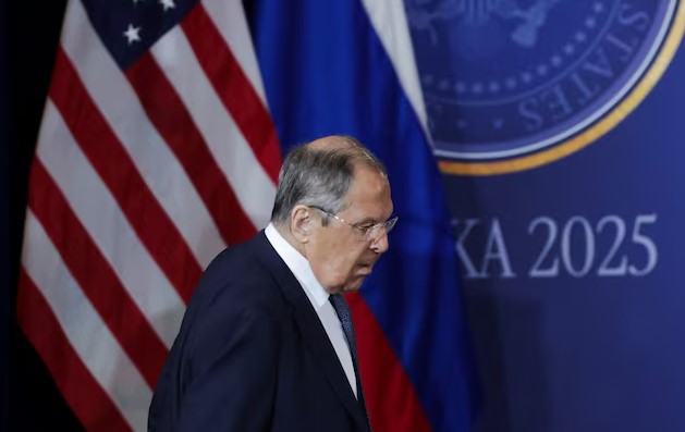 Rusia pro negociatave, Lavrov: Nuk duam territore, por mbrojtjen e rusëve që jetojnë atje