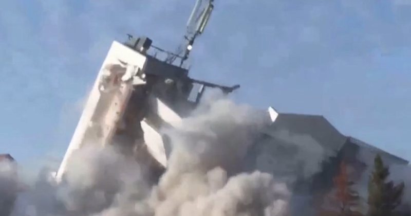 Do të hedhin nesër në “erë” vilën trekatëshe në aksin Vlorë-Orikum, IKMT njoftim të rëndësishëm