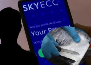 “Armët po i vendos në kanaçe”/ Zbardhen përgjimet në Sky ECC mes Ervis Çelës dhe Franc Çopjas, organizata trafikonte kokainë nga Paraguai drejt Evropës