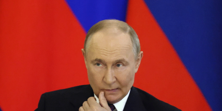 Putin, asnjë shenjë tërheqje: Nuk duhet të ketë pritshmëri të larta për bisedimet e paqes
