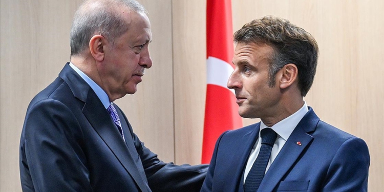 Erdogan telefonatë me Macron: Mund ta organizojmë ne samitin Rusi-Ukrainë. Samit edhe për Gazën