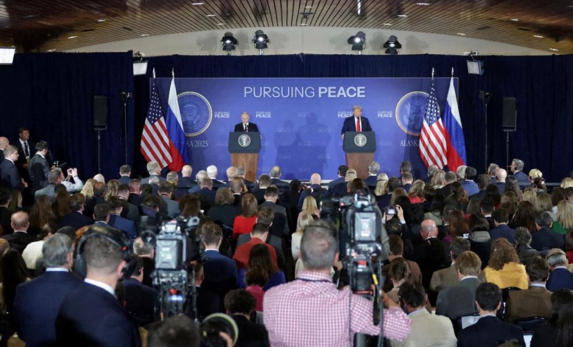 “Takimi Putin-Trump në Alaskë, historik për këtë kohë lufte”, Berisha: Samiti shënoi një kthesë të mundshme për një marrëveshje
