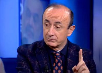 “PD-ja po përfundon në kioskë”, Sula: Opozita e ka mendjen te armiqtë e brendshëm