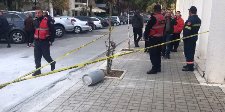 Shpërthim me eksploziv në një servis në Fushë Krujë, detajet e para