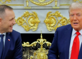 Presidenti polak zbulon diskutimin me Trump: Ofroi siguri për ne…
