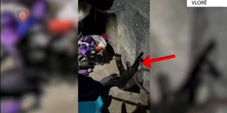 Mbanin armë dhe municione në shtëpi, arrestohen babë e bir në Mifol