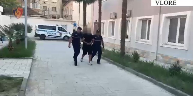 Shiste kokainë e kanabis, pranga 41 vjeçarit në Vlorë