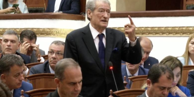 Struktura e re e komisioneve/ Berisha-Peleshit: Sekretar mjeran i Ramës, shkelmove Kushtetutën