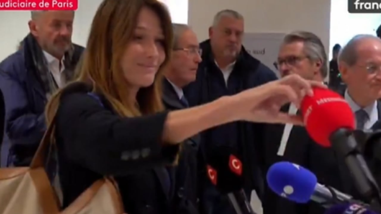 Sarkozy u dënua me 5 vite burg/ Carla Brunin si mban nervat sulmon mikrofonin e medias (VIDEO)