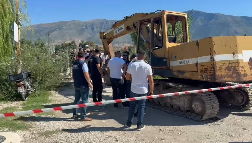 IKMT rikthehet në Orikum, prish dy objekte mes kundërshtimeve të pronarëve