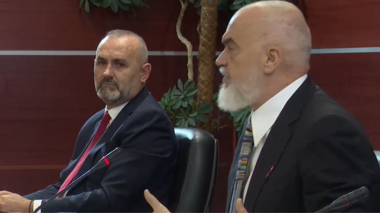 Manja ia kalon stafetën Lamallarit, Rama nuk kursen kritikat: Drejtimi i ministrisë së Drejtësisë ka mbetur në Dibër
