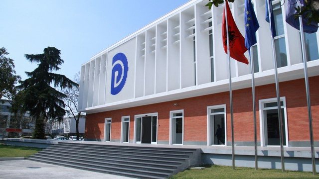 PD në kërkim të një kandidati/ Mbledh sërish aleatët, ende asnjë emër për Bashkinë e Tiranës