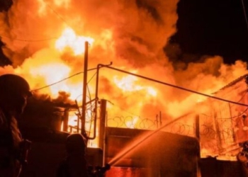 Ukraina sulmon gjatë natës me dronë një nga rafineritë më të mëdha ruse të naftës