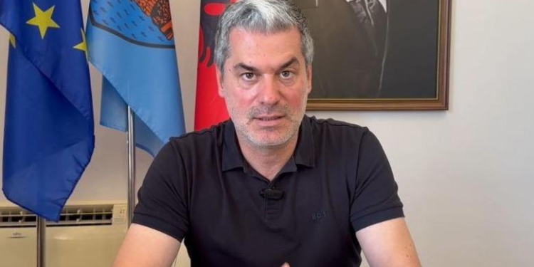 Kryebashkiaku i Vlorës Ermal Dredha jep dorëheqjen