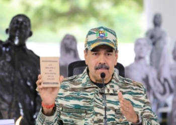 Presidenti i Venezuelës kërcënon SHBA-në: Do sulmojmë nëse përballemi me agresion ushtarak