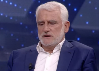‘Me Ramën mund të komunikosh në nivelin më të lartë të arrogancës dhe…’,Thaçi: Kosova kurrë nuk do ta zërë vendin e Shqipërisë!