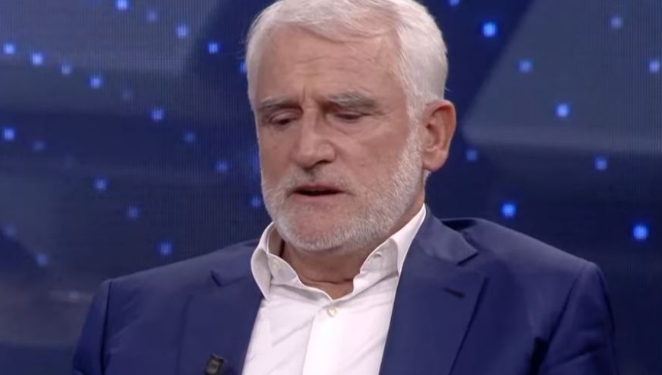 ‘Me Ramën mund të komunikosh në nivelin më të lartë të arrogancës dhe…’,Thaçi: Kosova kurrë nuk do ta zërë vendin e Shqipërisë!