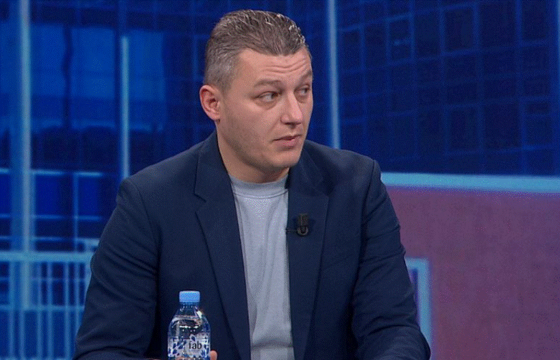 Nuk votoi për shkarkimin e Veliajt, Këshilltari i PS: Dola për nevoja personale, kur u ktheva kishte përfunduar