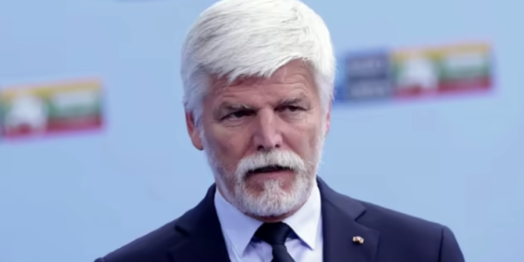 Presidenti çek Petr Pavel: NATO duhet të përgjigjet ushtarakisht ndaj provokimeve të Rusisë