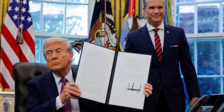 Pentagoni riemërtohet si ‘Departamenti i Luftës’/ Trump: Emër i përshtatshëm duke parë gjendjen e botës sot