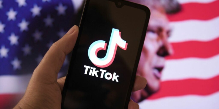 Marrëveshja për TikTok pranë finalizimit, amerikanët do kenë kontrollin e shumicës së bordit të rrjetit social