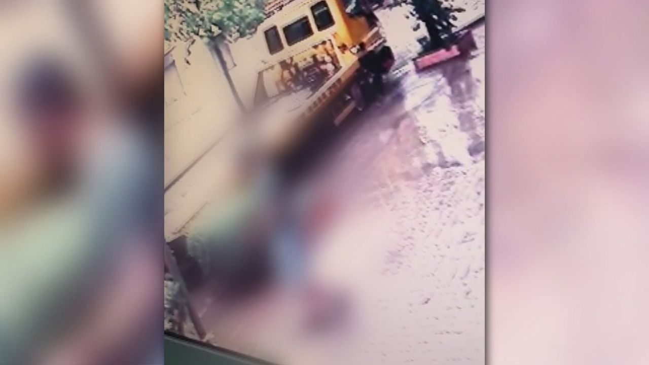 Humbi jetën nga shtylla e dëmtuar, dalin pamjet nga tragjedia që i mori jetën 42-vjeçarit në Durrës