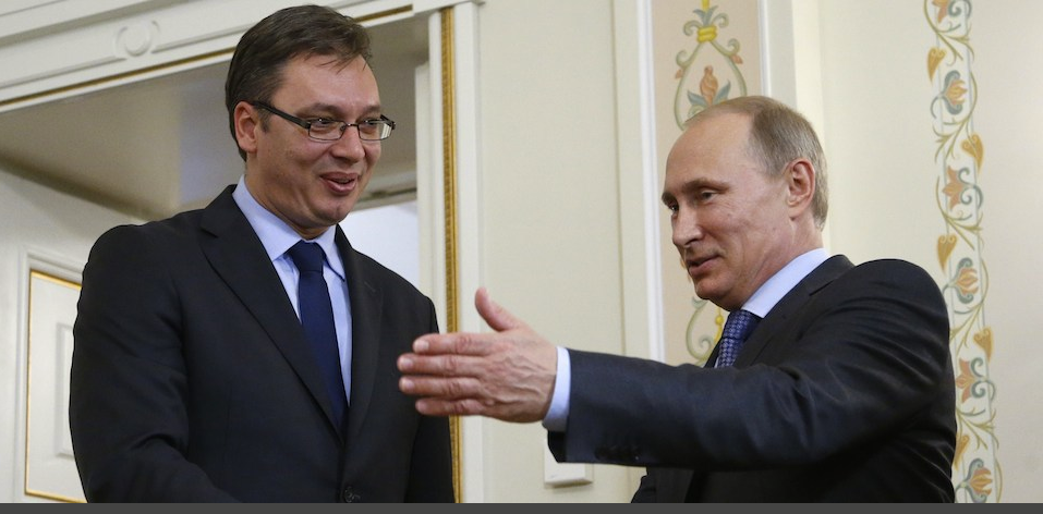 “Disa nuk të duan lider të Serbisë”, Vuçiç foli në rusisht me Putin për Kosovën: BE ka rënë!