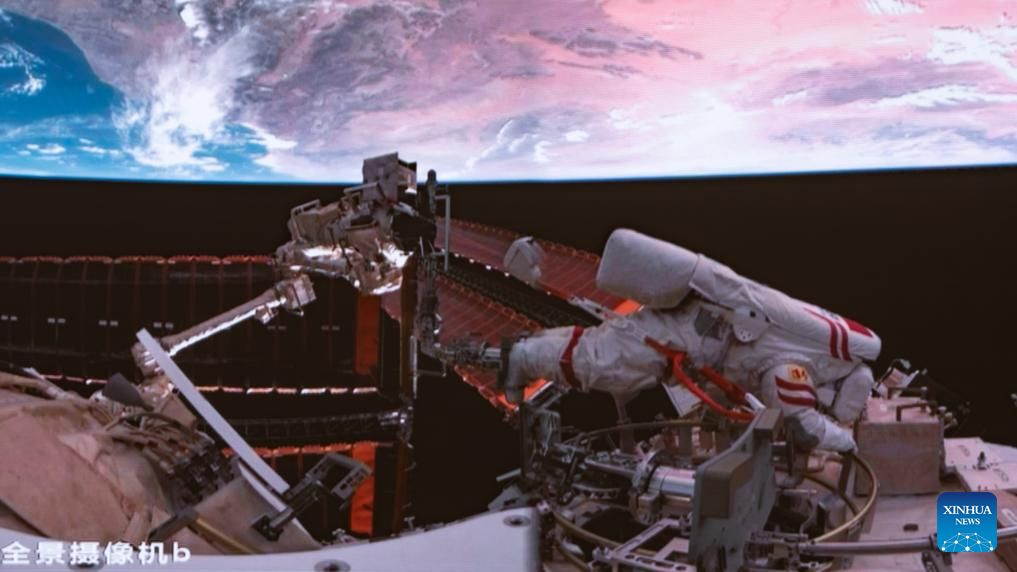 Ekuipazhi i Shenzhou-20 përfundon raundin e katërt të aktiviteteve jashtë-mjeteve