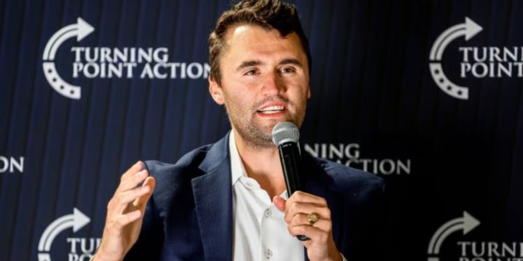 Vrasja e Charlie Kirk, autoritetet: Kemi pamje të qarta të autorit! Gjendet arma e dyshuar për ekzekutimin e aktivistit