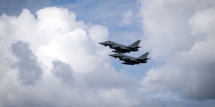 Avionët luftarakë rusë mbi hapësirën ajrore, çfarë parashikon neni 4 i NATO-s?