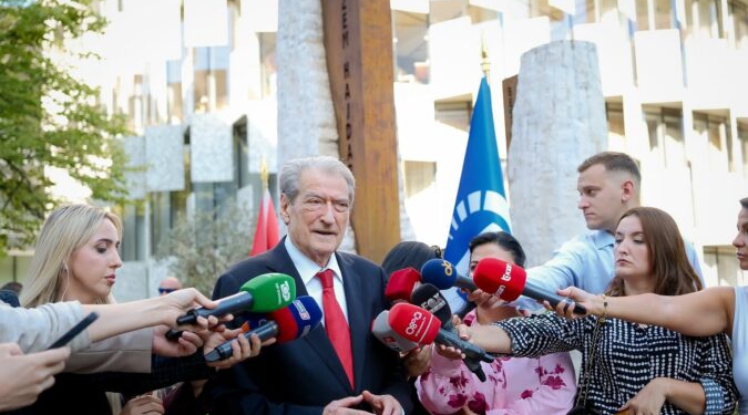 U propozua nga Rama si kryetar Kuvendi, Berisha: PD nuk do ta votojë Niko Peleshin
