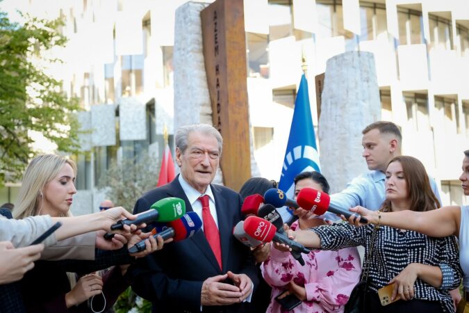 U propozua nga Rama si kryetar Kuvendi, Berisha: PD nuk do ta votojë Niko Peleshin